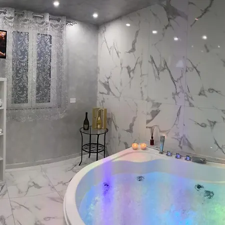 Apartment Dream House *